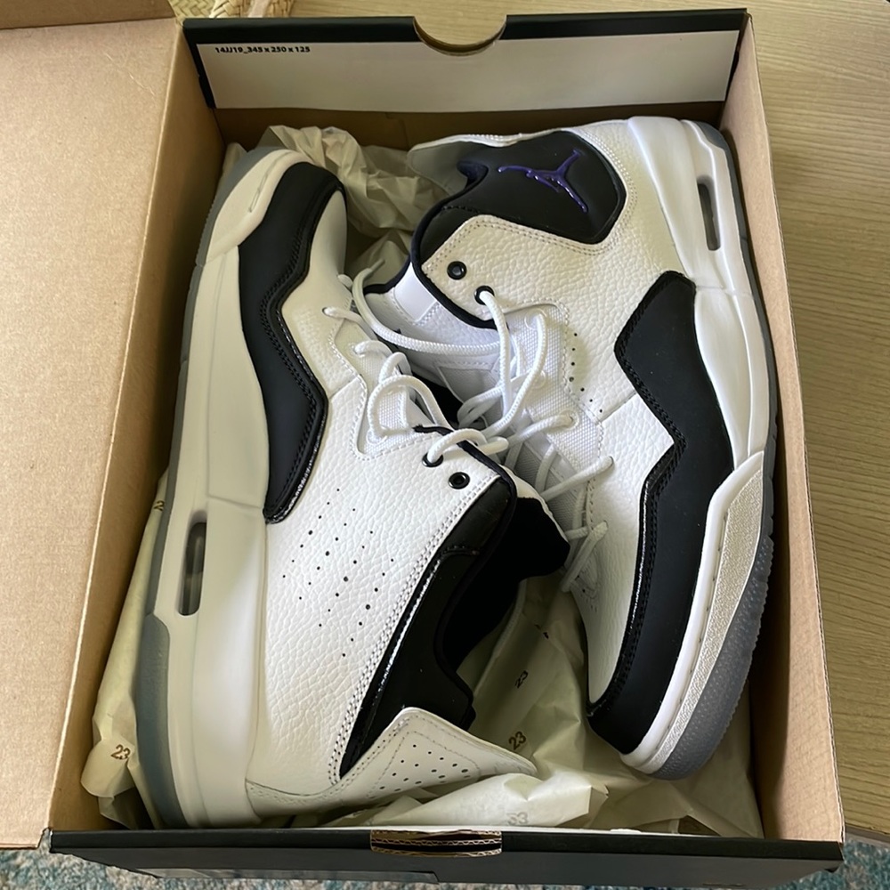 Jordan Courtside 23 ‘Concord’